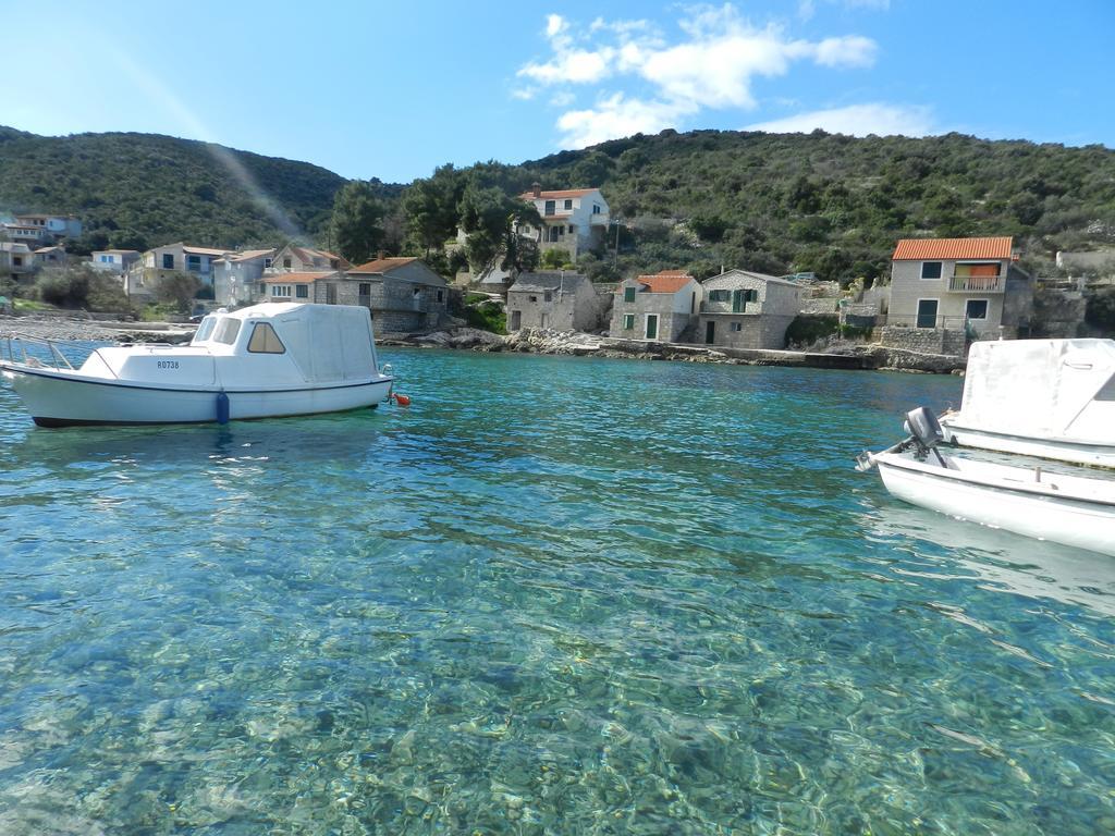 Vila Vita Donje Selo na Šolti Esterno foto