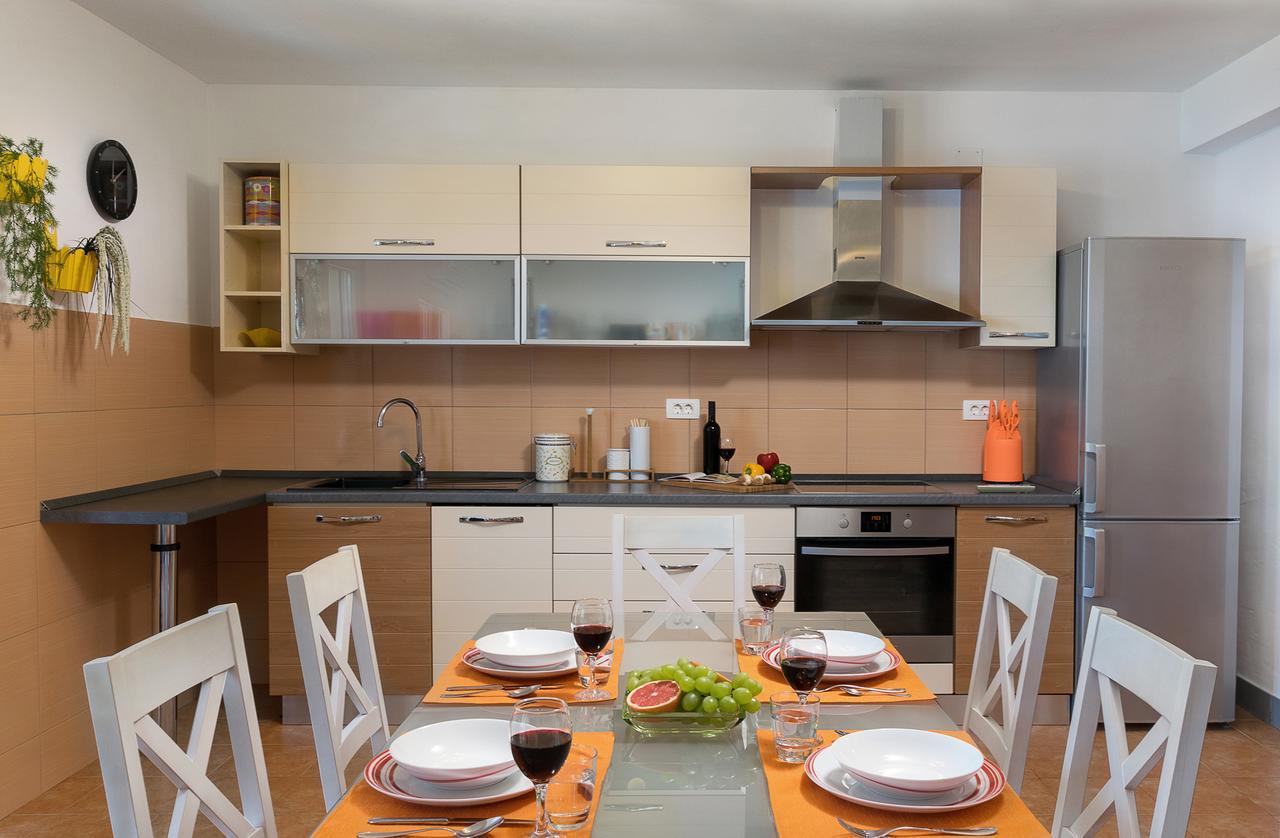 Vila Vita Donje Selo na Šolti Esterno foto