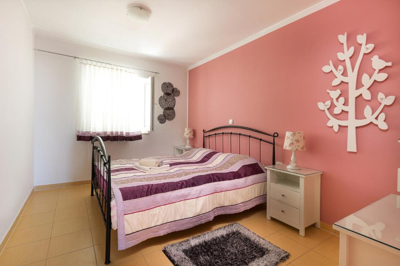 Vila Vita Donje Selo na Šolti Esterno foto